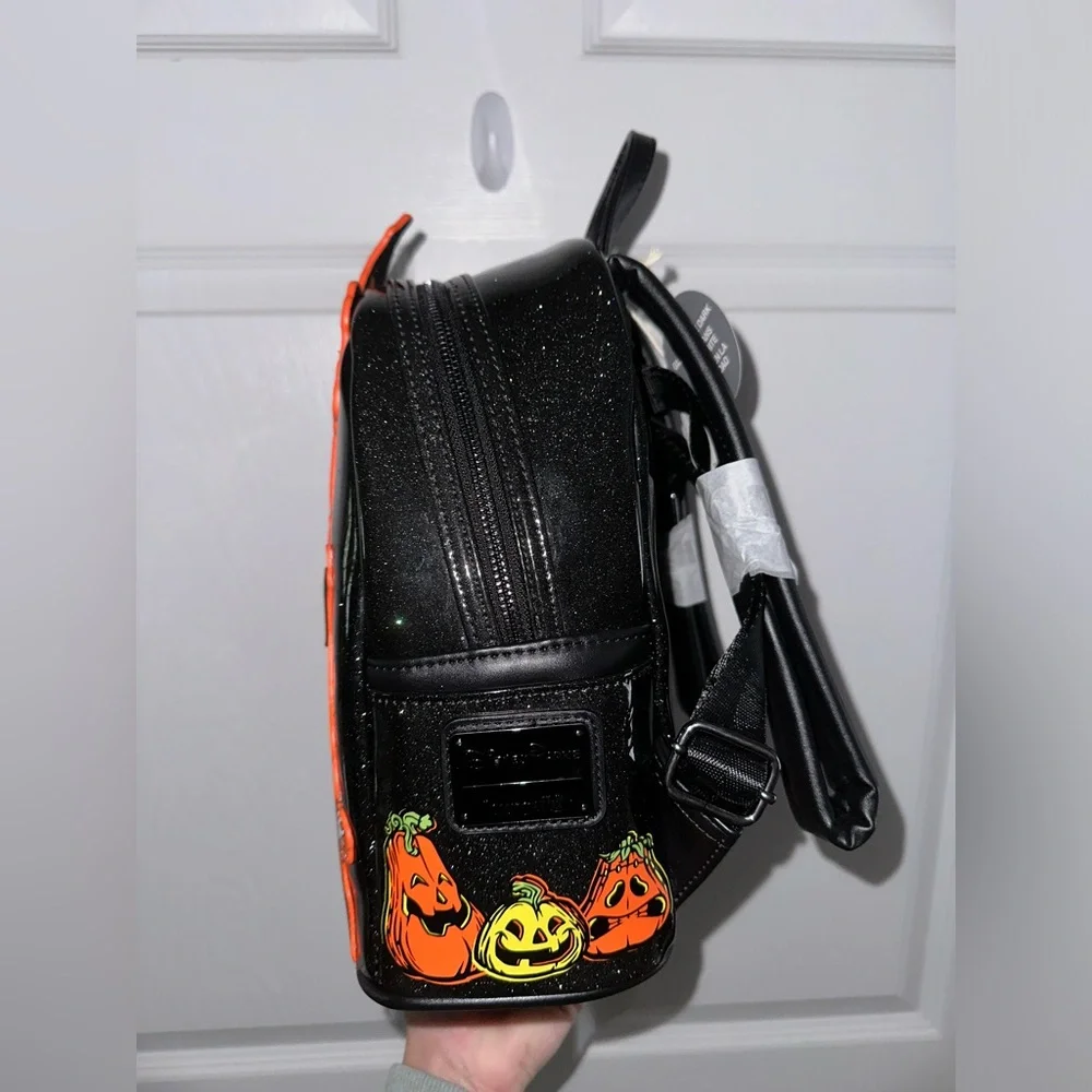 🆕 Disney Parks Mickey and Friends Halloween Haunted House Loungefly Backpack - Picture 7 of 11